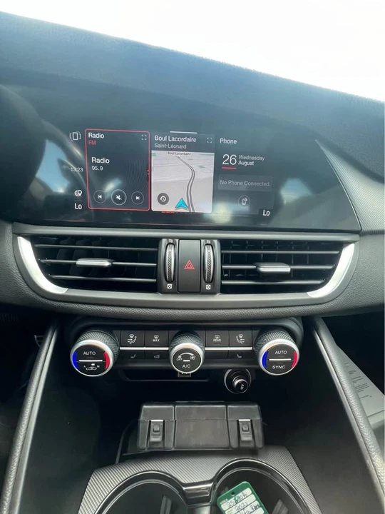 2021 Alfa Romeo Giulia - Image 13 of 16