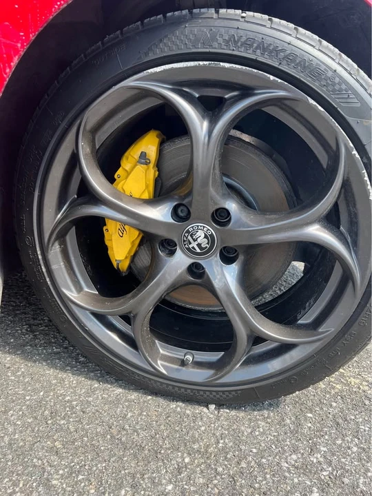 2021 Alfa Romeo Giulia - Image 4 of 16
