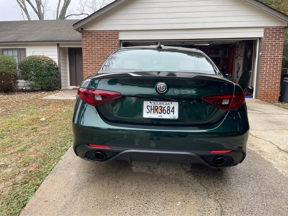 2021 Alfa Romeo Giulia - Image 4 of 10