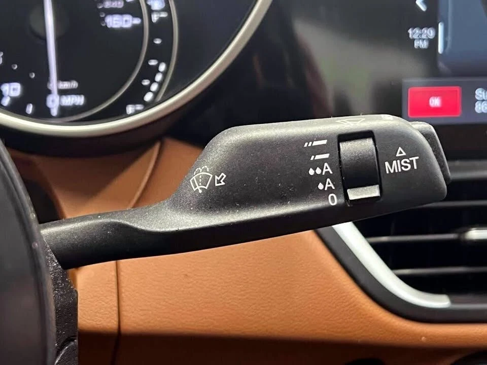 2021 Alfa Romeo Giulia - Image 18 of 20