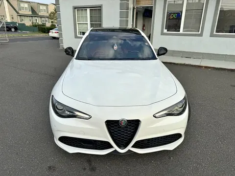 2021 Alfa Romeo Giulia Ti AWD