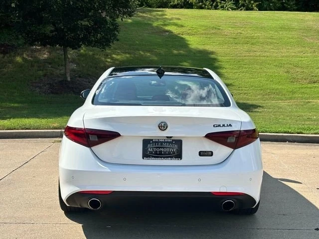 2021 Alfa Romeo Giulia - Image 6 of 20