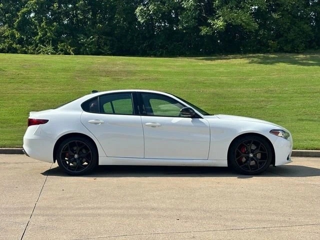 2021 Alfa Romeo Giulia - Image 8 of 20