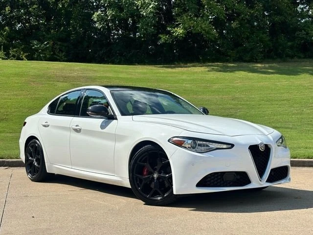 2021 Alfa Romeo Giulia - Image 2 of 20
