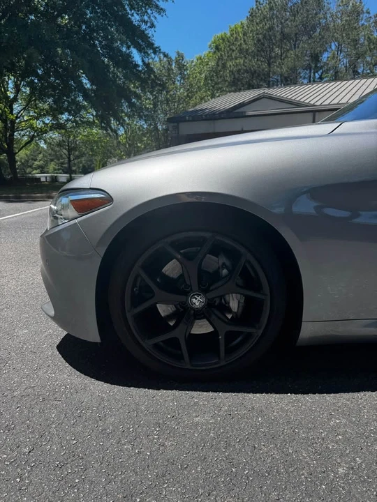 2021 Alfa Romeo Giulia - Image 12 of 21