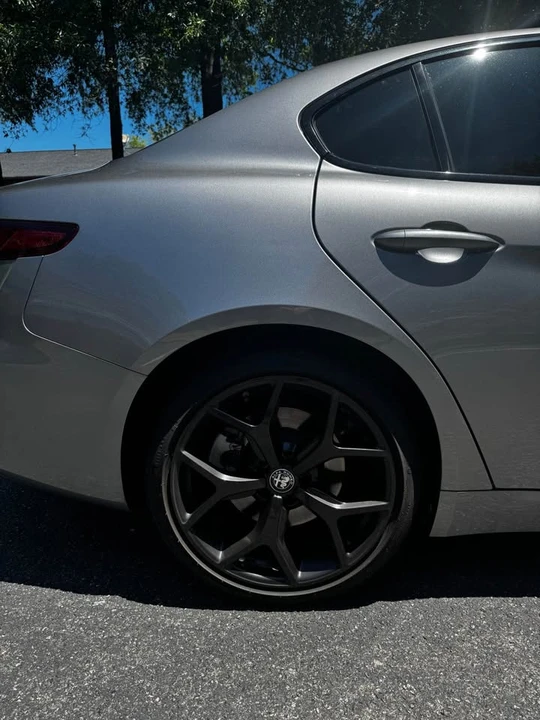 2021 Alfa Romeo Giulia - Image 10 of 21