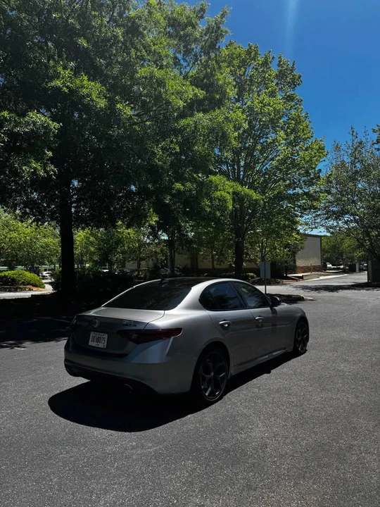 2021 Alfa Romeo Giulia - Image 3 of 21