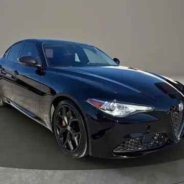 2021 Alfa Romeo Giulia Ti Sedan 4D