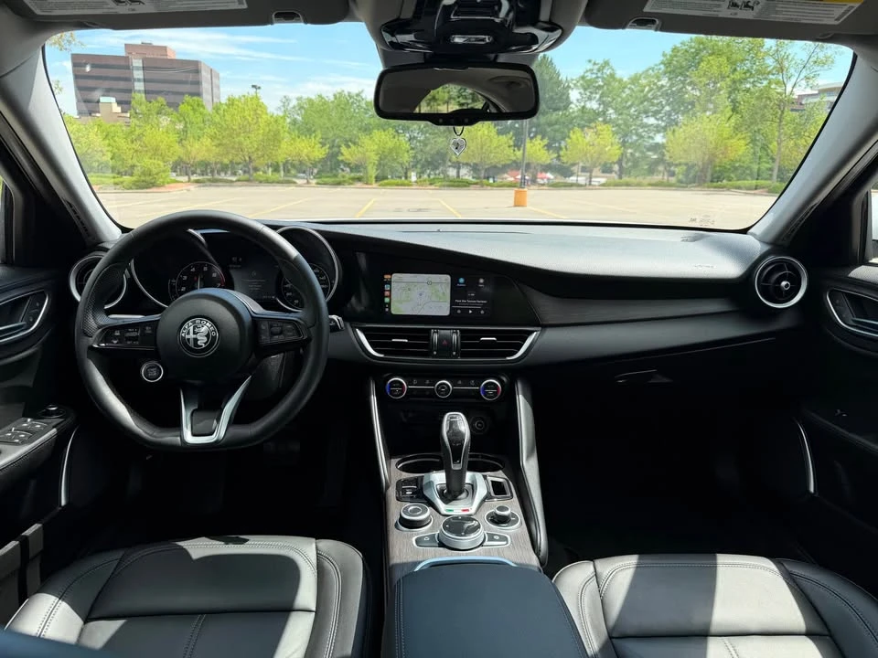 2021 Alfa Romeo Giulia - Image 12 of 20