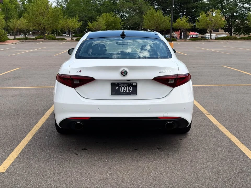 2021 Alfa Romeo Giulia - Image 6 of 20