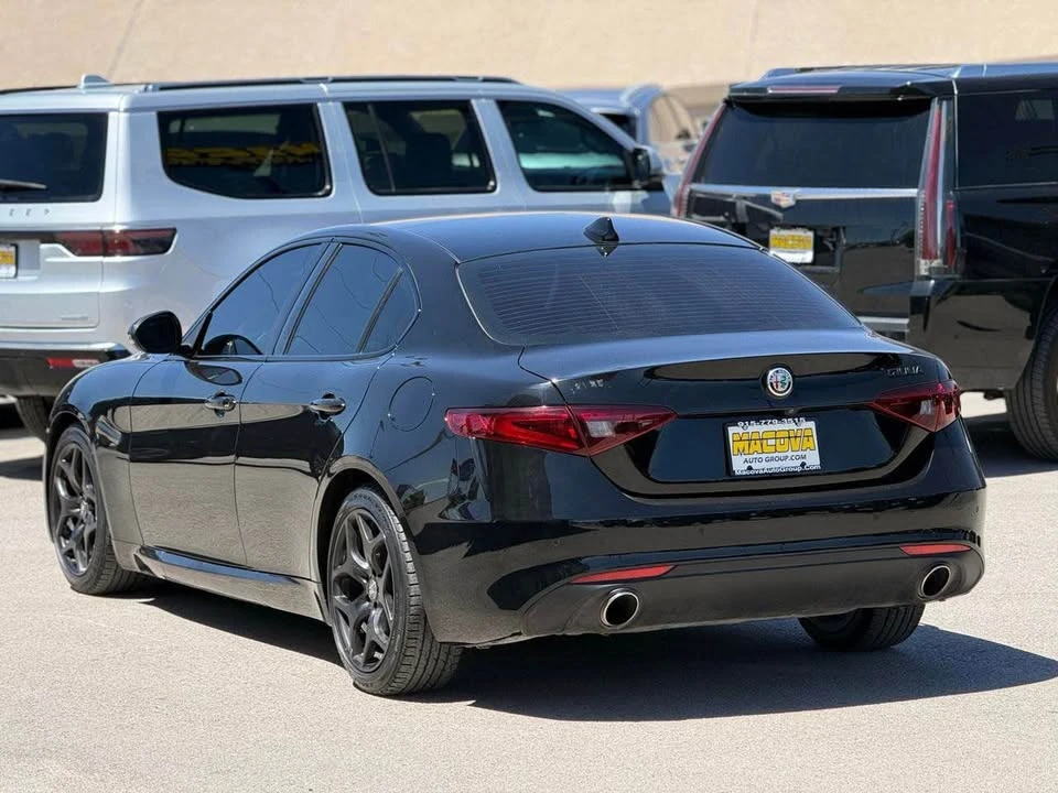 2021 Alfa Romeo Giulia - Image 4 of 10