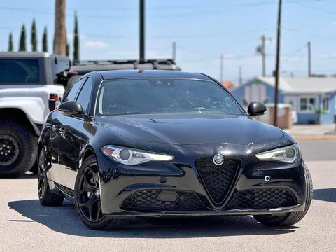 2021 Alfa Romeo Giulia Ti Sedan 4D