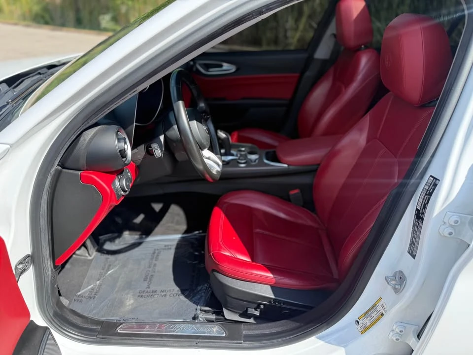 2021 Alfa Romeo Giulia - Image 12 of 16