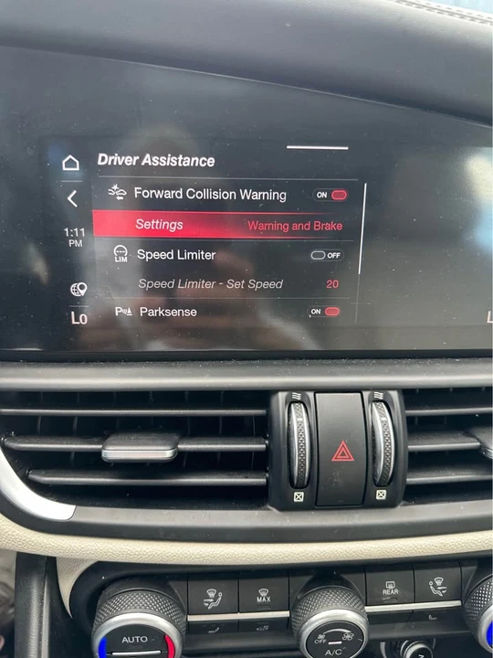 2021 Alfa Romeo Giulia - Image 20 of 20