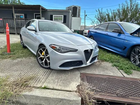 2021 Alfa Romeo Giulia Ti Sedan 4D