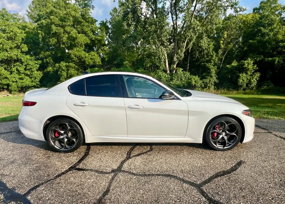 2021 Alfa Romeo Giulia - Image 6 of 20