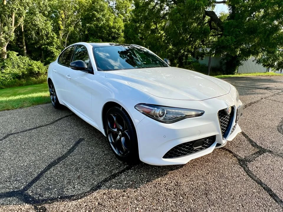 2021 Alfa Romeo Giulia - Image 2 of 20