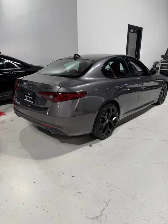 2021 Alfa Romeo Giulia - Image 3 of 18