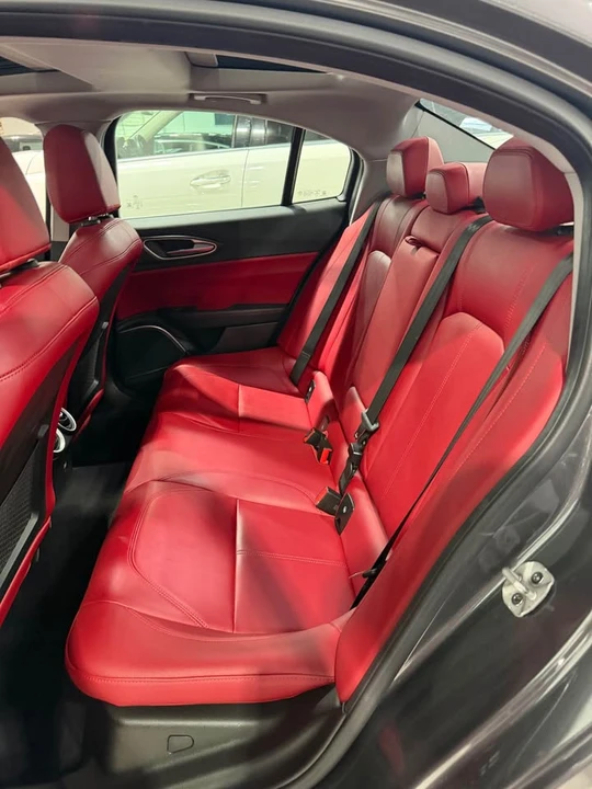 2021 Alfa Romeo Giulia - Image 11 of 18