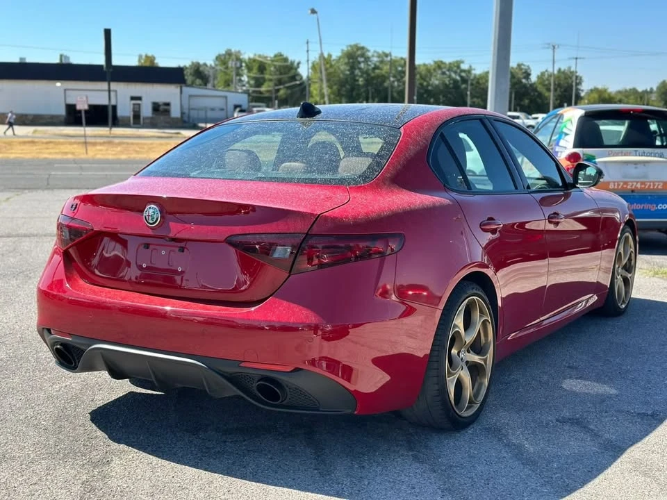 2021 Alfa Romeo Giulia - Image 6 of 20