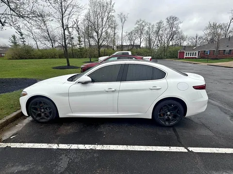 2021 Alfa Romeo Giulia Ti Sport Sedan 4D