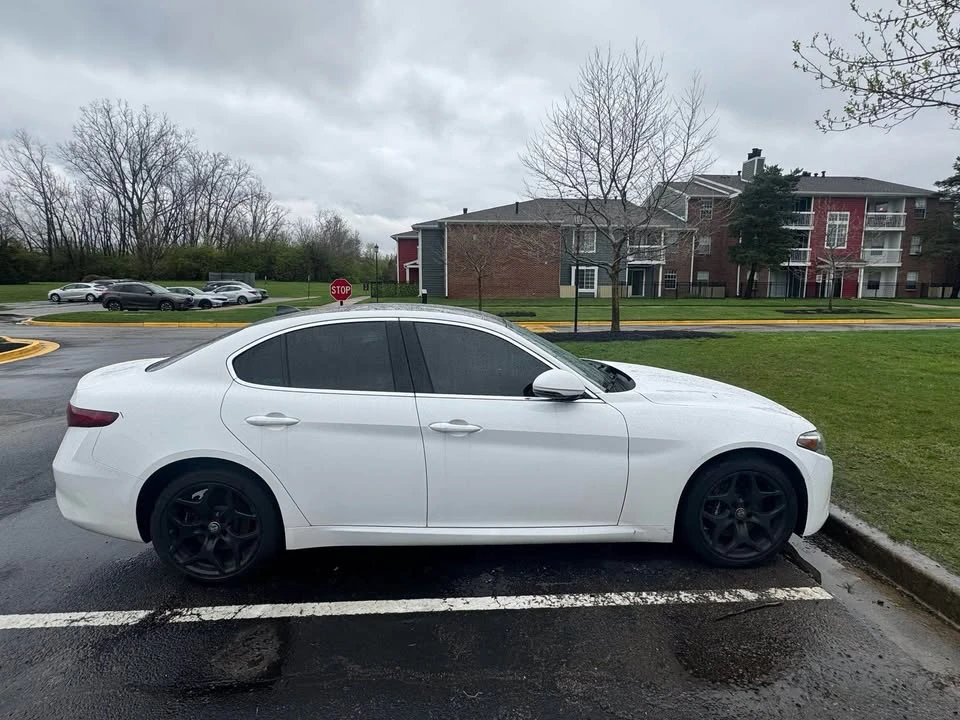 2021 Alfa Romeo Giulia - Image 3 of 6