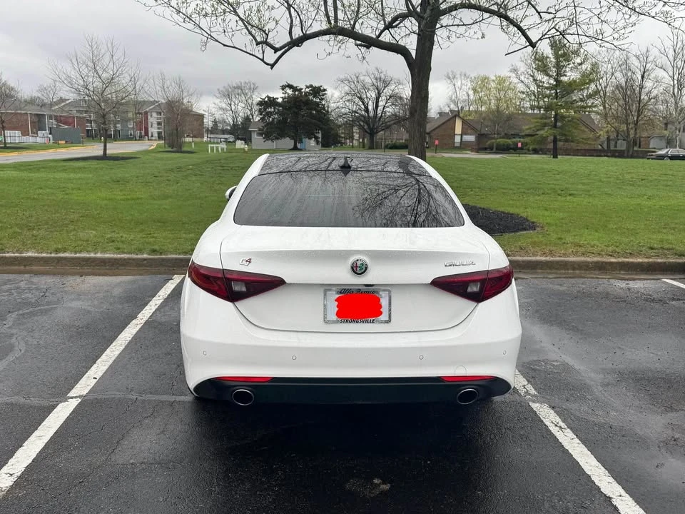 2021 Alfa Romeo Giulia - Image 4 of 6
