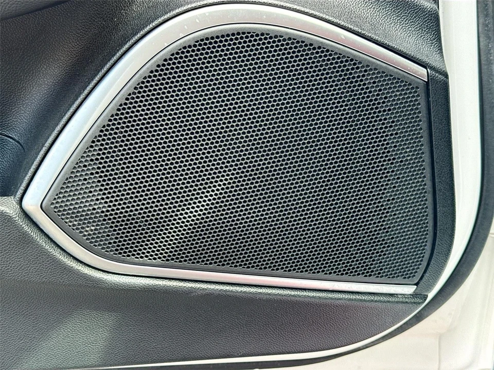 2021 Alfa Romeo Giulia - Image 19 of 21