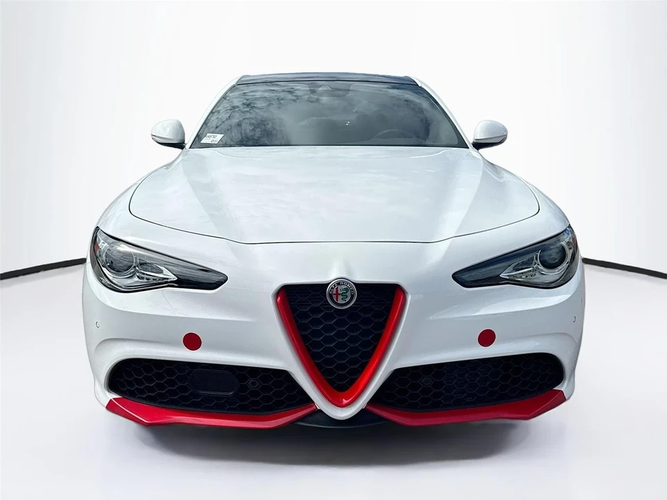 2021 Alfa Romeo Giulia - Image 2 of 21