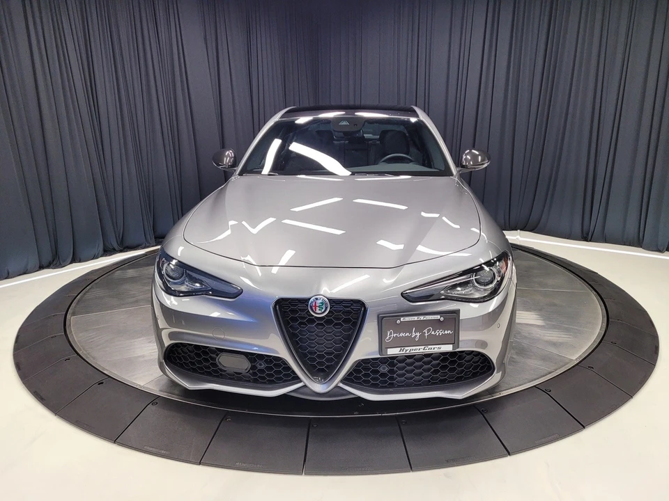 2021 Alfa Romeo Giulia - Image 6 of 12