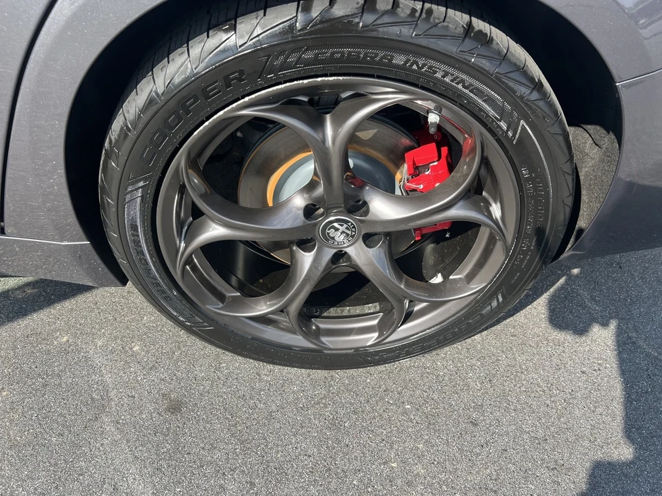 2021 Alfa Romeo Giulia - Image 12 of 12