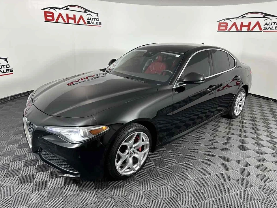 2021 Alfa Romeo Giulia - Image 3 of 21