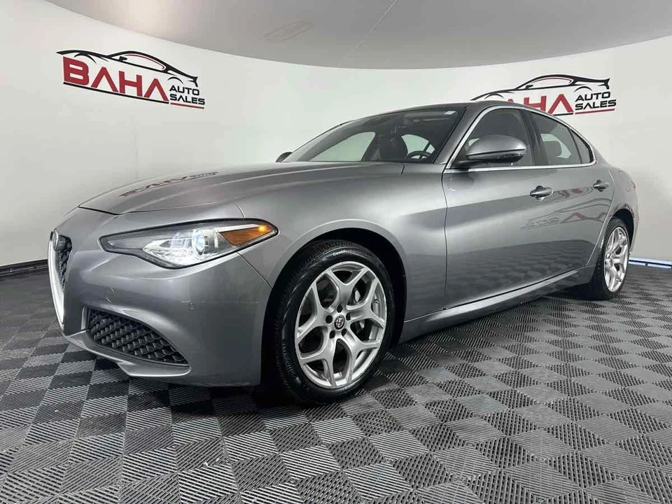 2021 Alfa Romeo Giulia - Image 2 of 21