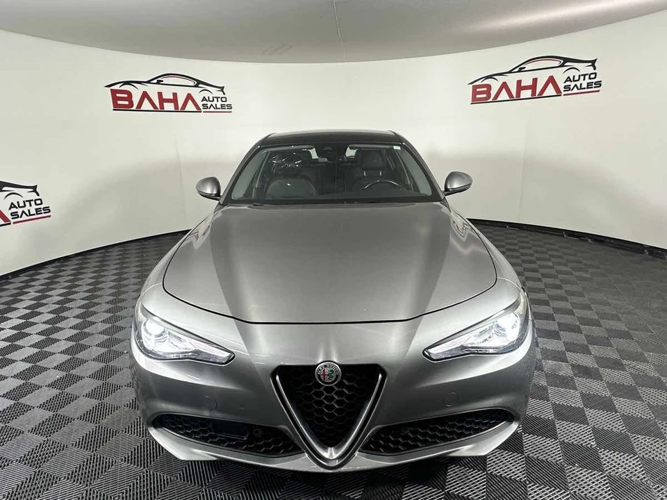 2021 Alfa Romeo Giulia - Image 13 of 21