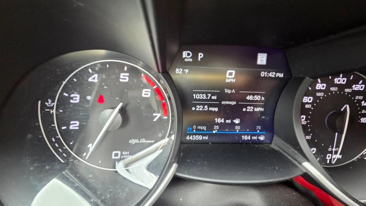 2021 Alfa Romeo Giulia - Image 5 of 12