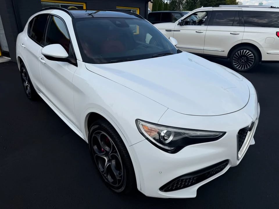 2021 Alfa Romeo Stelvio - Image 3 of 20