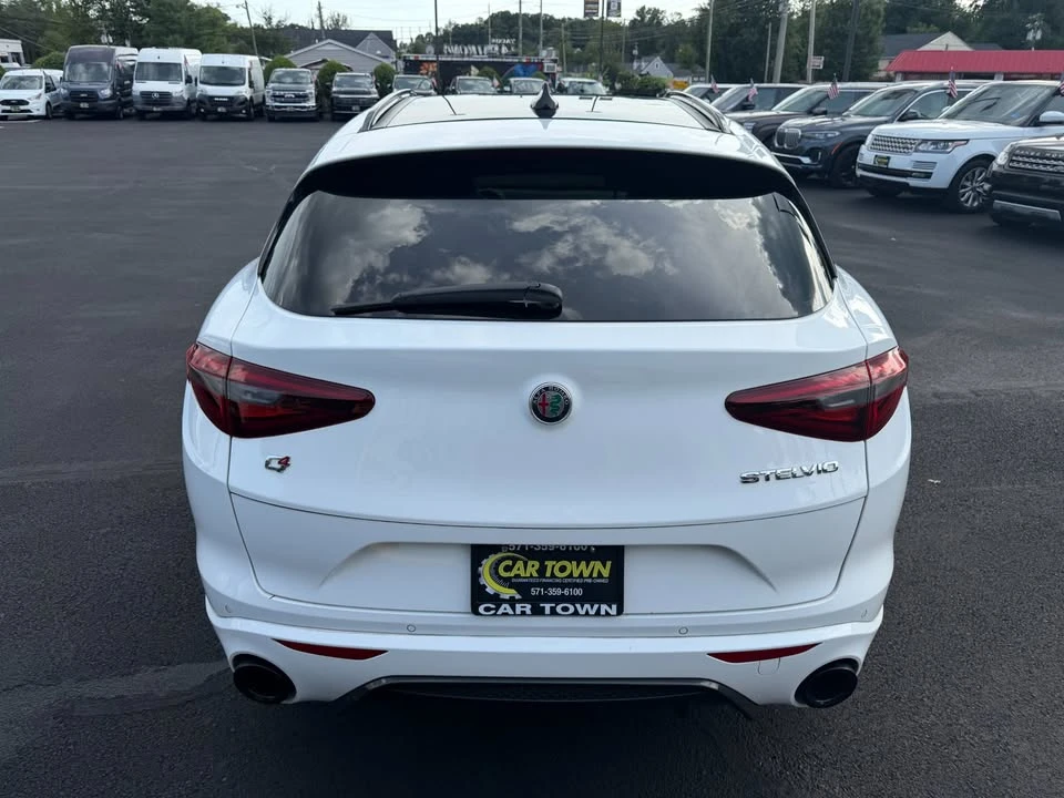 2021 Alfa Romeo Stelvio - Image 6 of 20