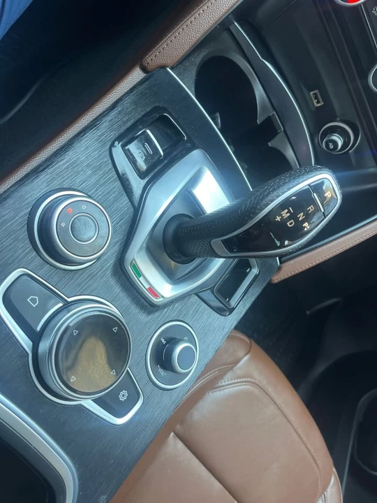 2021 Alfa Romeo Stelvio - Image 12 of 13