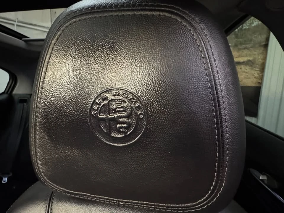 2021 Alfa Romeo Stelvio - Image 14 of 20