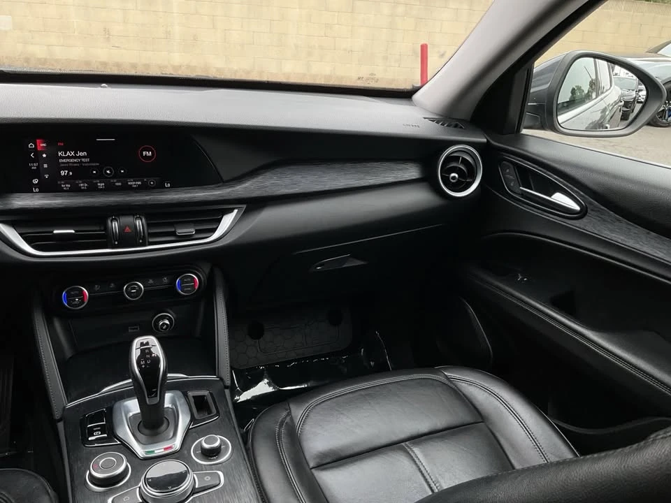 2021 Alfa Romeo Stelvio - Image 16 of 20
