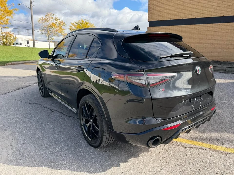 2021 Alfa Romeo Stelvio - Image 17 of 20