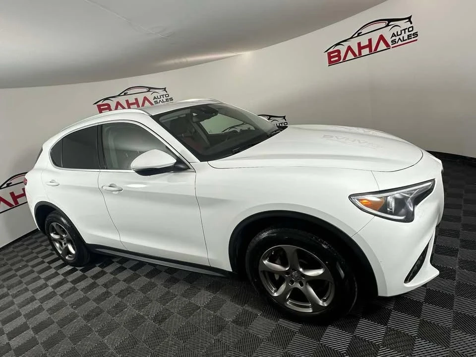 2021 Alfa Romeo Stelvio - Image 11 of 20