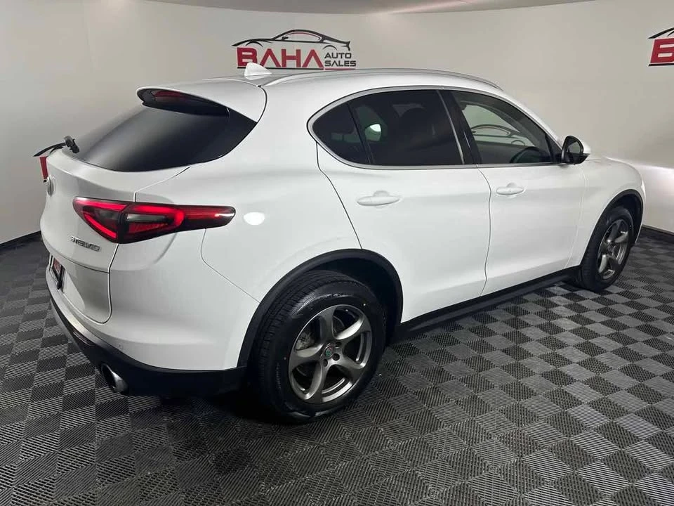 2021 Alfa Romeo Stelvio - Image 8 of 20