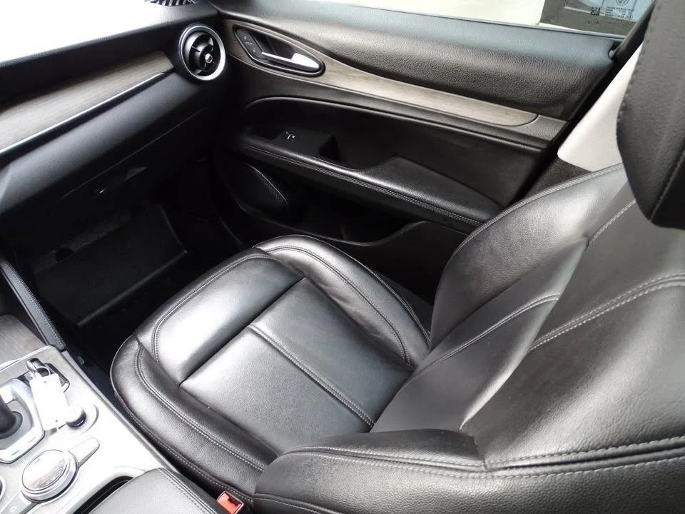 2021 Alfa Romeo Stelvio - Image 10 of 16