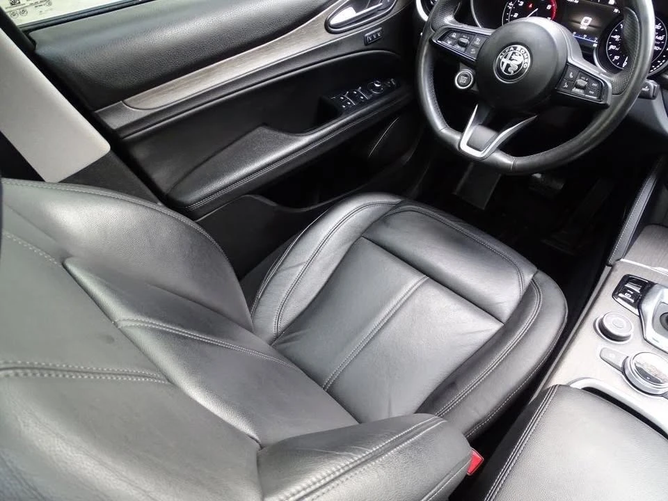 2021 Alfa Romeo Stelvio - Image 9 of 16