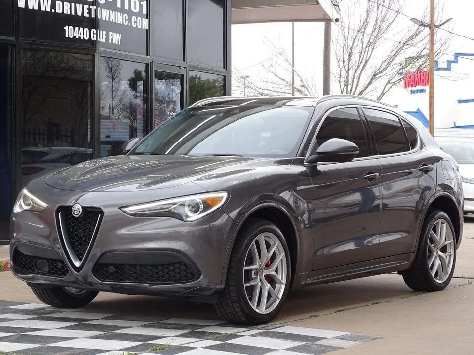 2021 Alfa Romeo Stelvio - Image 2 of 16