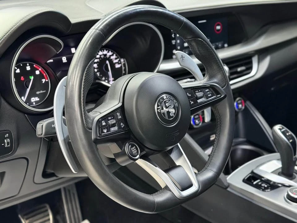 2021 Alfa Romeo Stelvio - Image 6 of 20