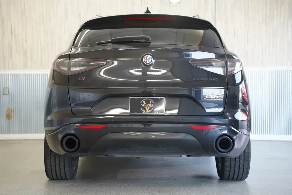 2021 Alfa Romeo Stelvio - Image 6 of 20