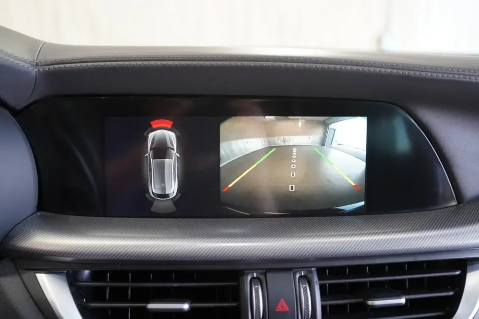 2021 Alfa Romeo Stelvio - Image 12 of 20