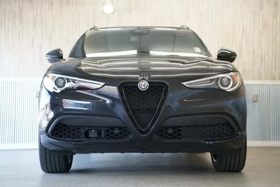 2021 Alfa Romeo Stelvio - Image 2 of 20